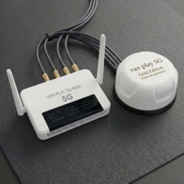 Antenne kit + routeur 5G Van Play, Golde Edition , 4g 5g wifi6, modem fixe miniaturis&eacute; et compact pour van
